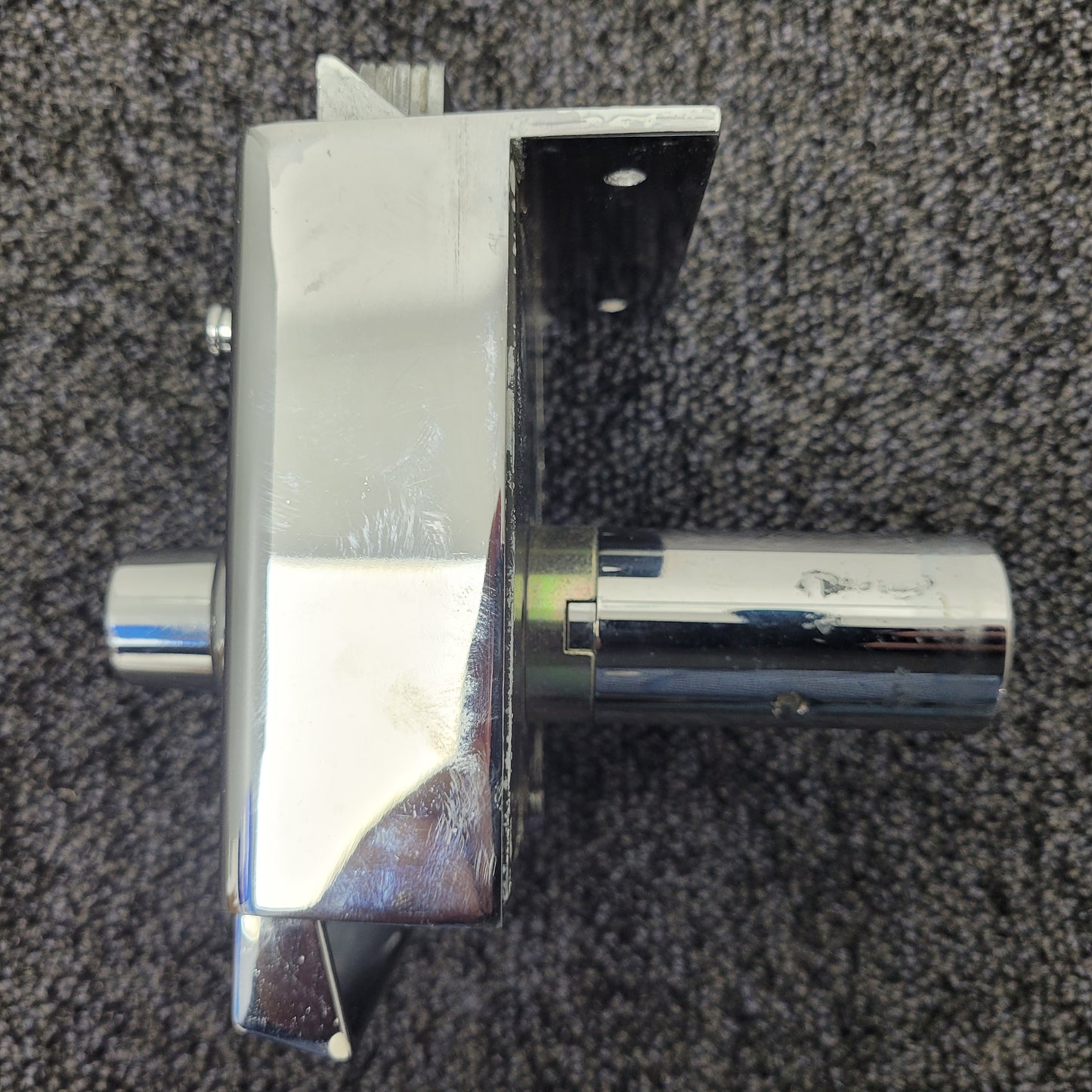 Pair of used Banham L2000 & M2002 Locks (keyed-alike) with 1 Key