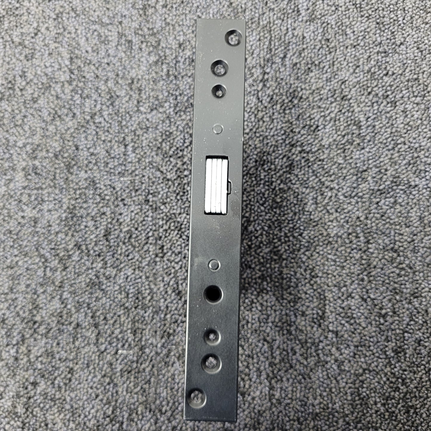 Pair of used Banham L2000 & M2002 Locks (keyed-alike) with 1 Key