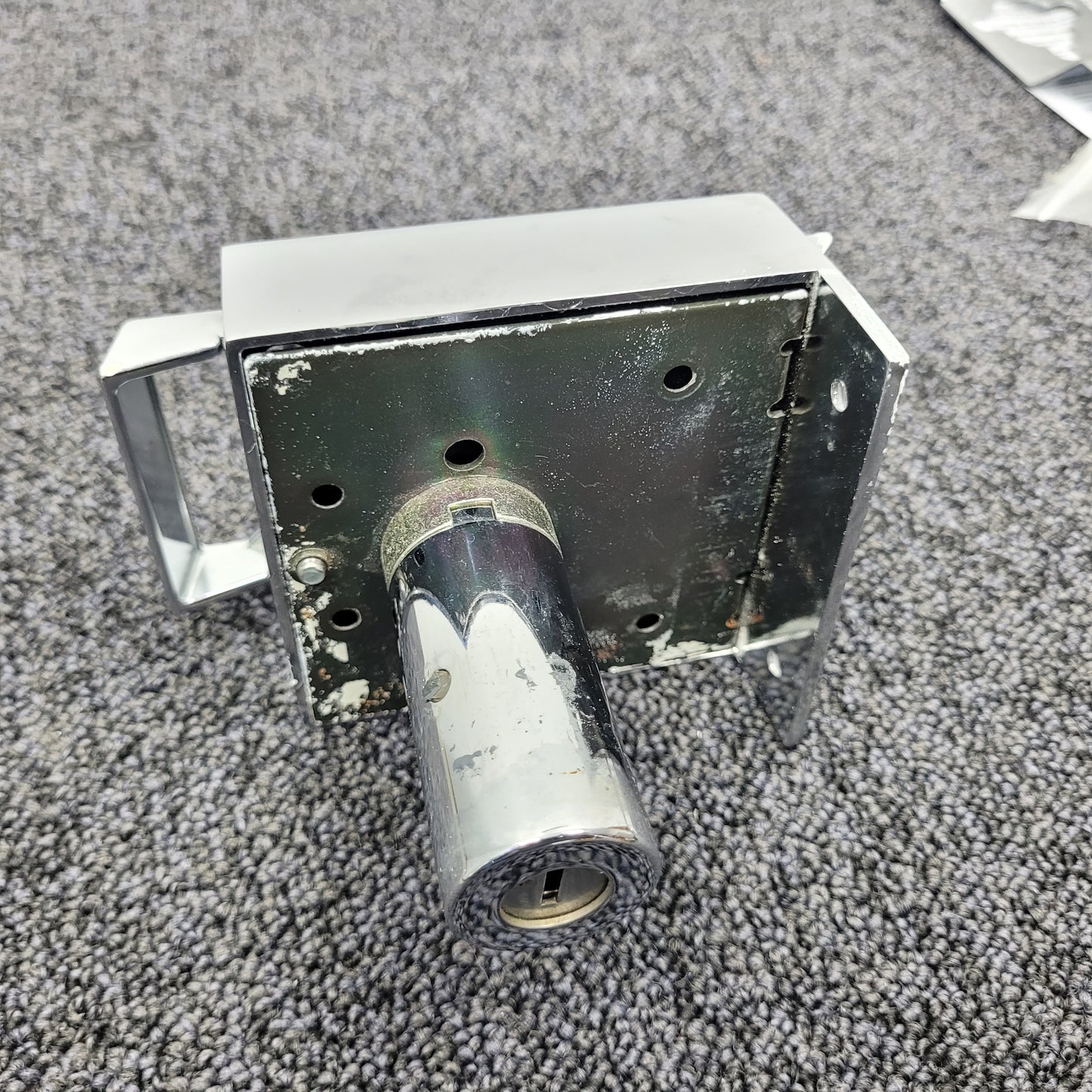 Pair of used Banham L2000 & M2002 Locks (keyed-alike) with 1 Key